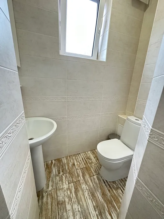 Апартаменты на Титова 2 этаж