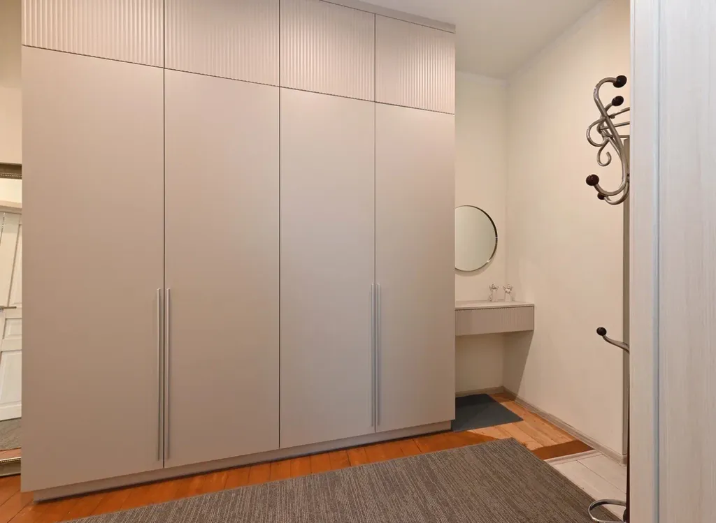 Квартира 3-комнатная Квартира — Калининград