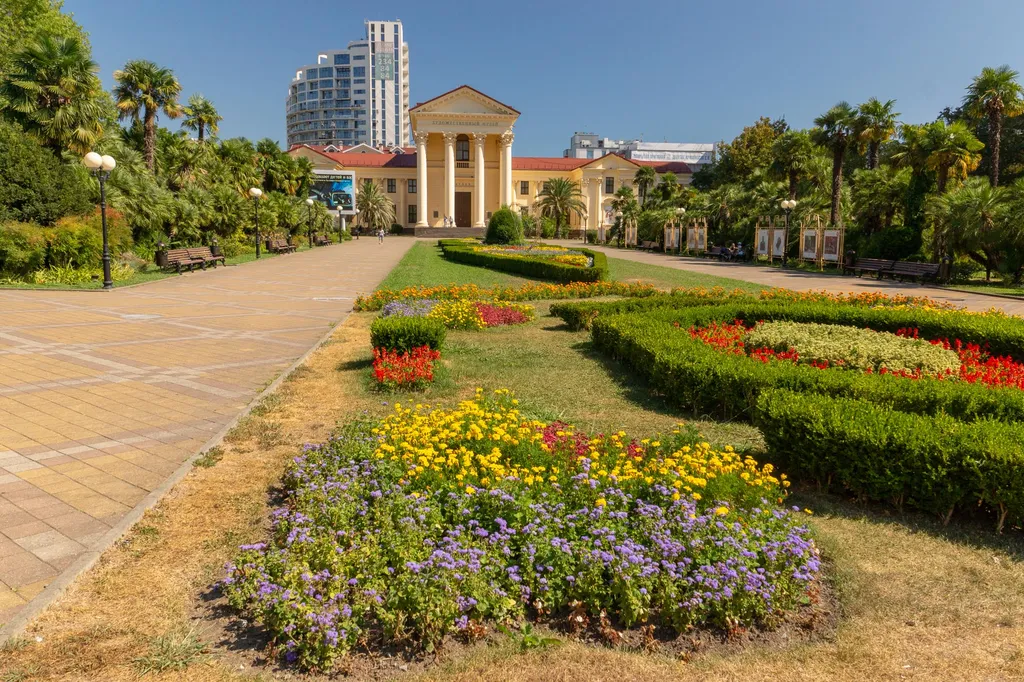 Коттедж Домик с террасой в центре — Сочи