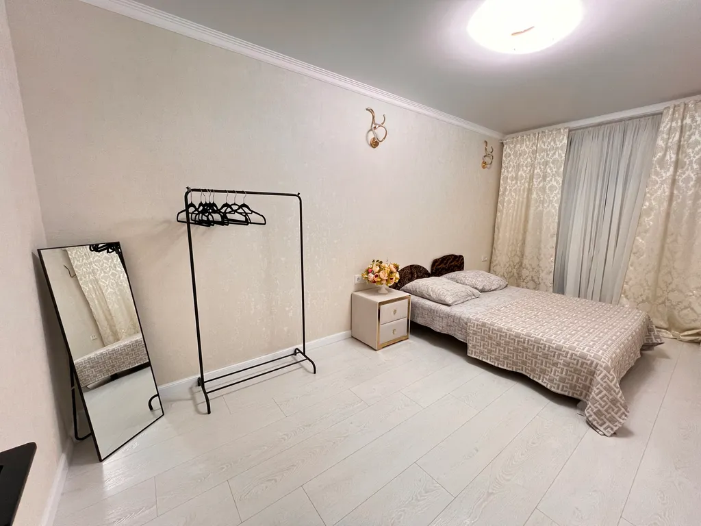 Уютная 3-комнатная квартира в центре города Гагры в 150м до моря