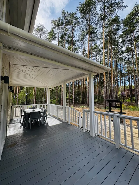 Дом на берегу Волги с баней бочкой