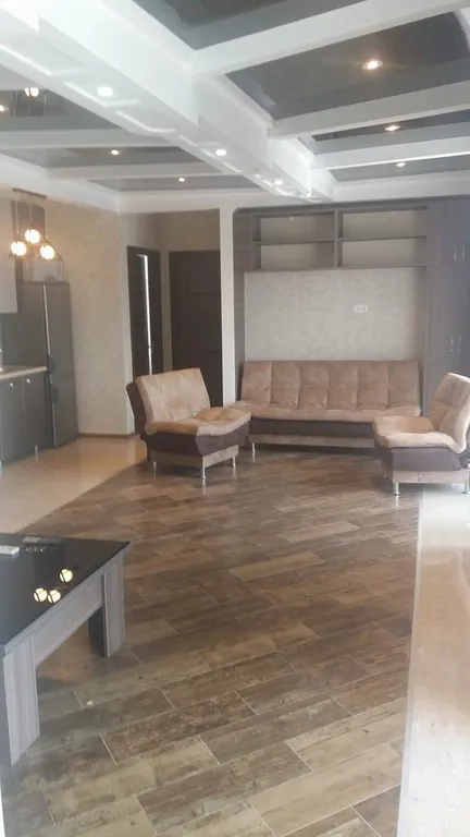 4-комнатная Квартира