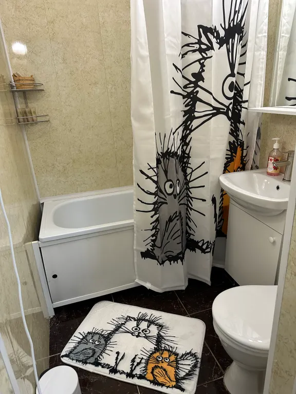 Уютная квартира рядом с ТЦ Алимпик