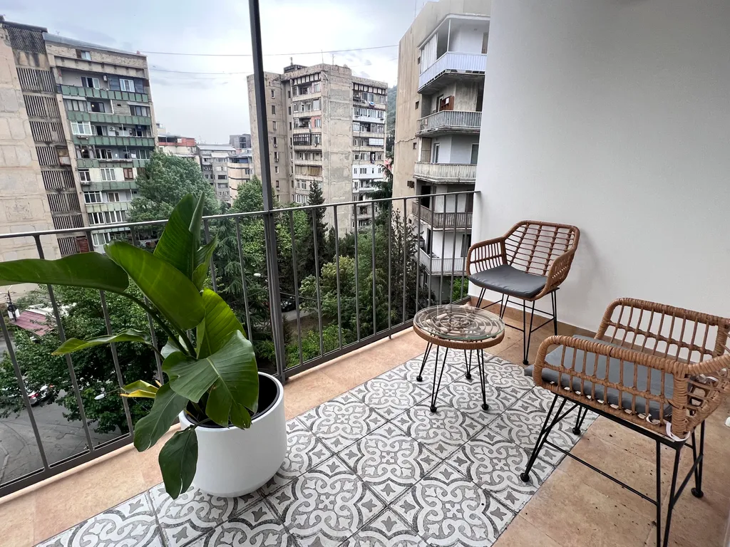 Студия в Ваке