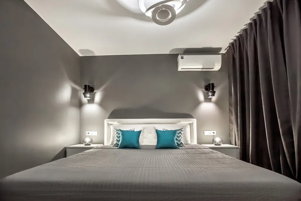 Grey Cardinal Sutki Life