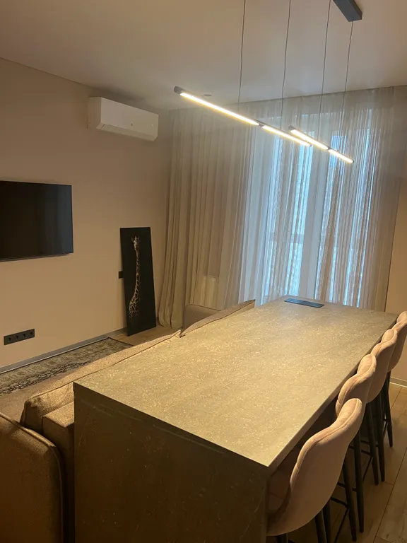 Квартира рядом с парком Челюскинцев