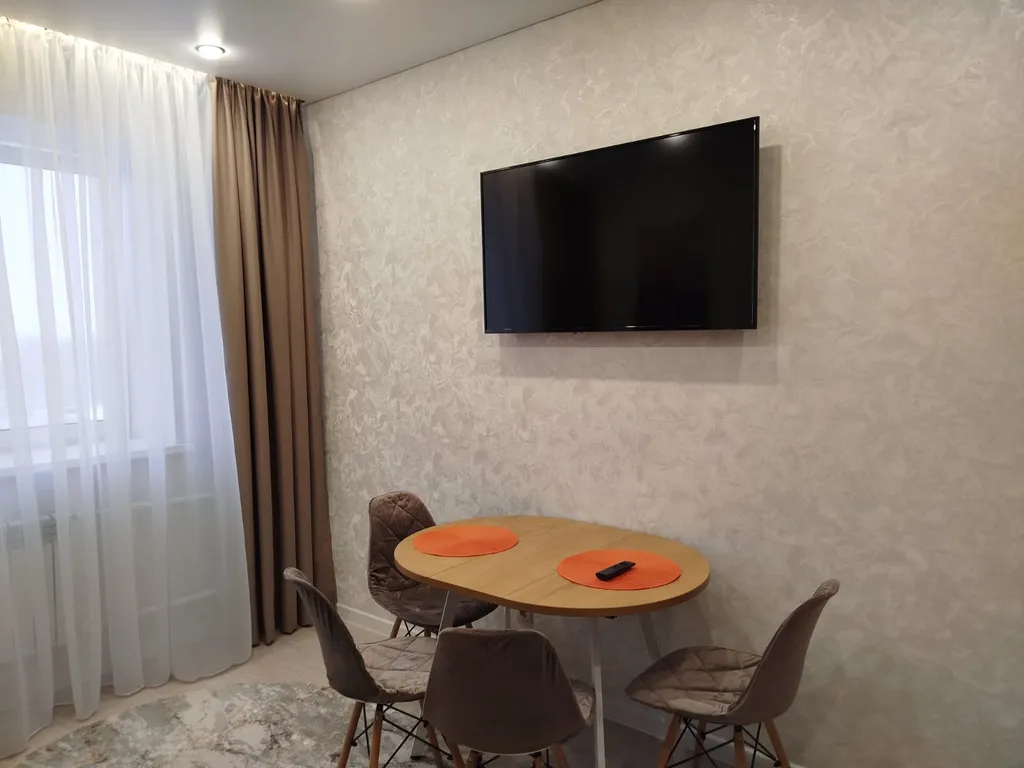 Дизайнерская квартира с видом на парк до 6 человек