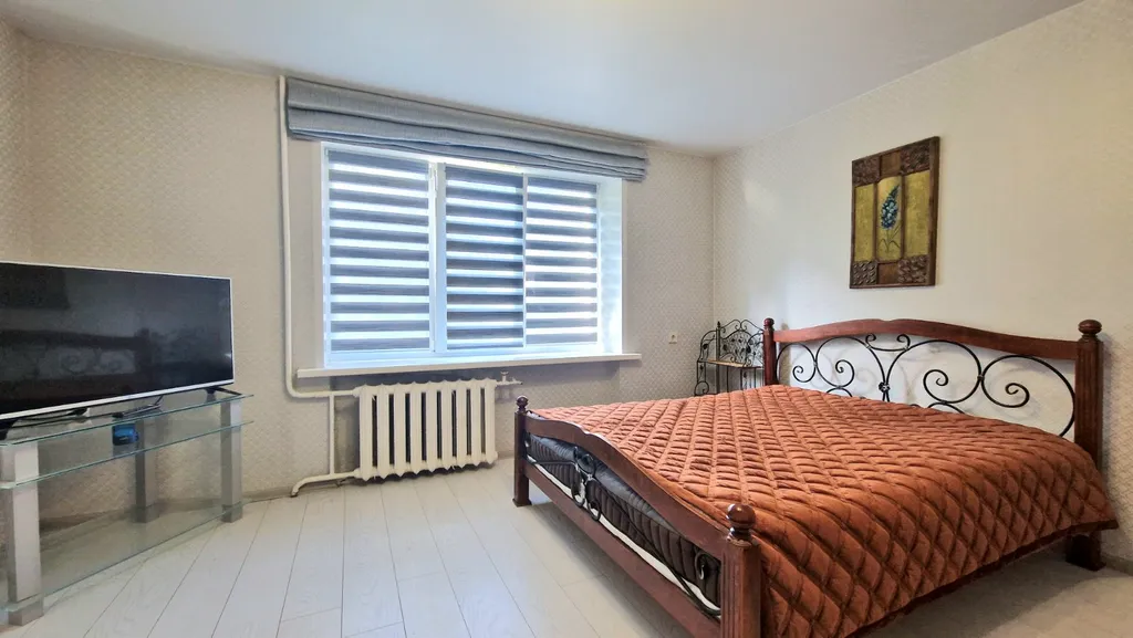 Просторная светлая квартира — аренда посуточно в Гомель