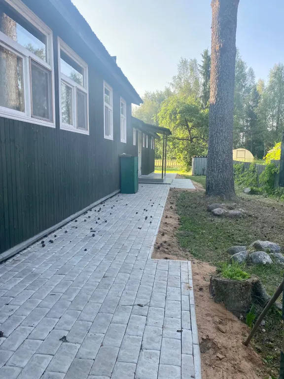 Дом на берегу