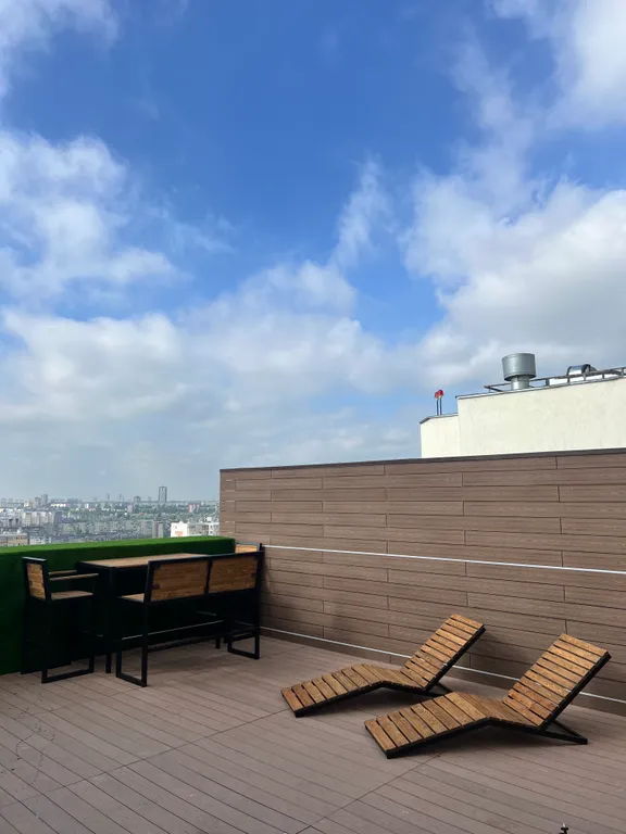 Студия 3 с панорамным видом на город