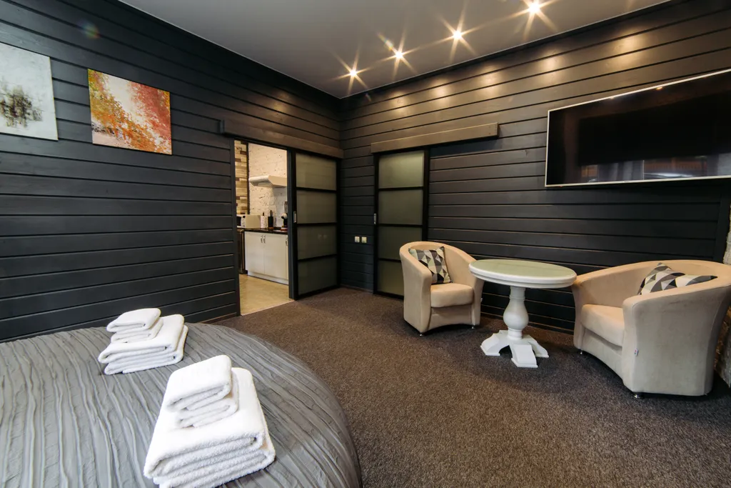 City Apartments - Deluxe rooms - Апартаменты для 4 человек