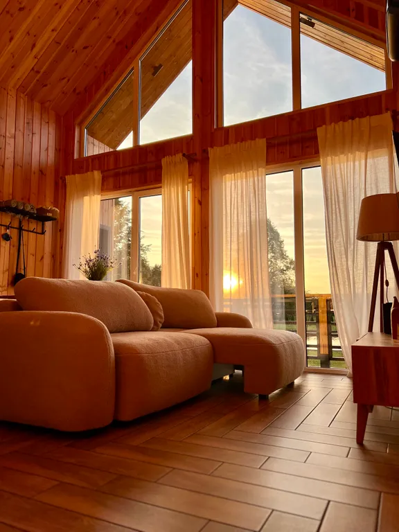 Дом в Беловежской пуще Fauna