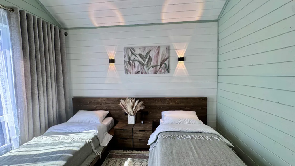 Коттедж с 2 спальнями и видом на горы и лес