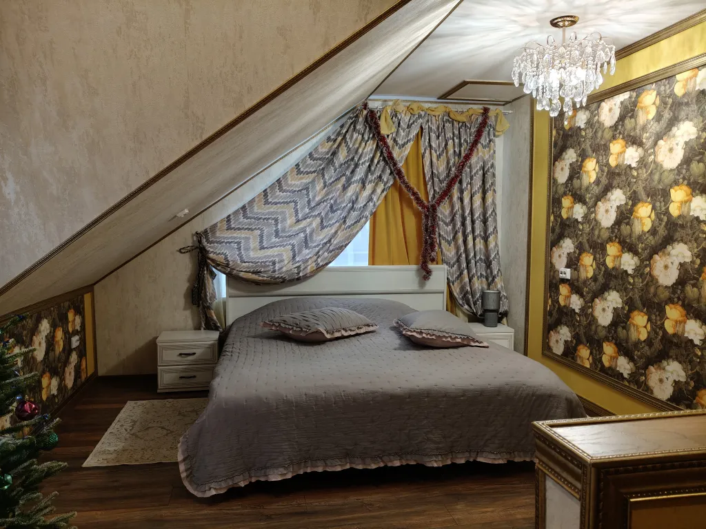 Уютный  дом в центре Древней Руси