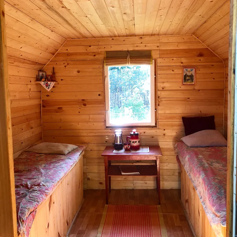 Агроусадьба в хуторской тиши с камином, сеновалом и сном на пчелах