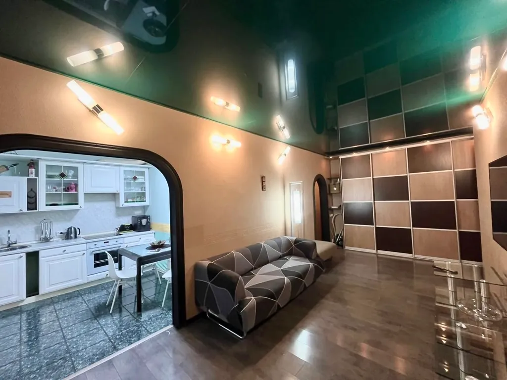 Благоустроенная 2-х комнатная квартира — аренда посуточно в Мурманск