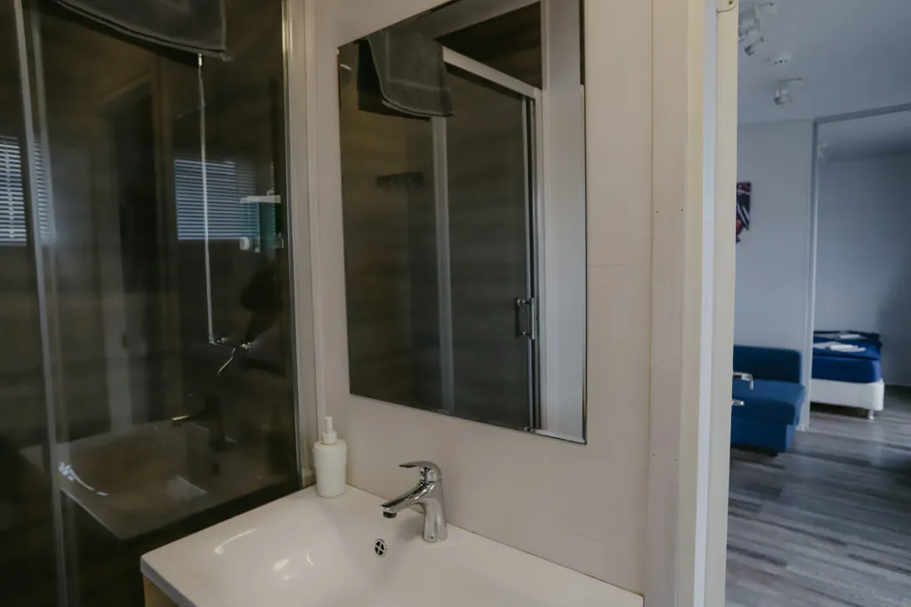 Плавучий дом Карп