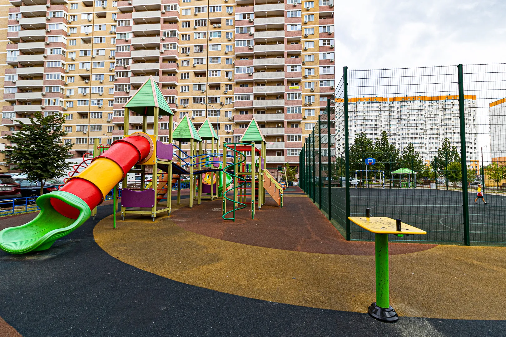 Фото