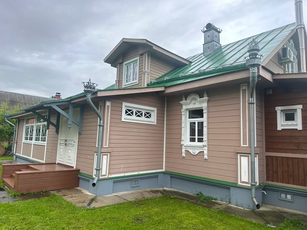 «Уютный дом с видом на Волгу»