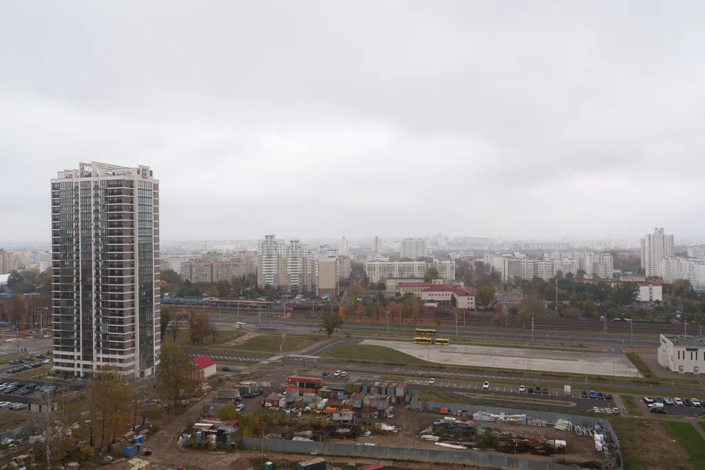 Апартаменты с видом на город в районе Минск мир