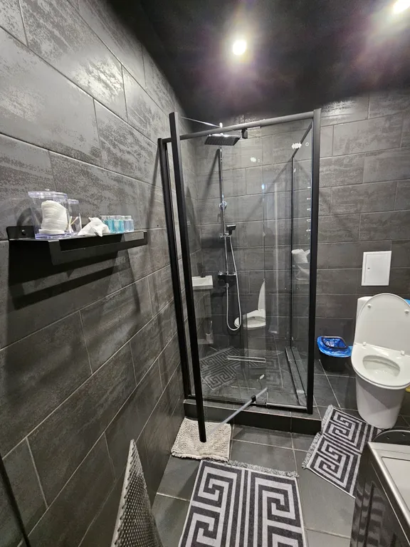 Уютная квартира в поселке Эльбрус с видом на горы и лес