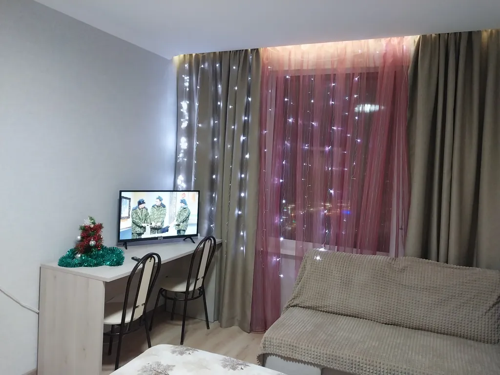 Квартира с домашним уютом с видом на церковь и город