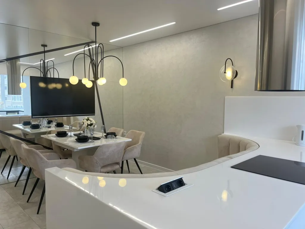 С видом на Китай и дизайнерским ремонтом