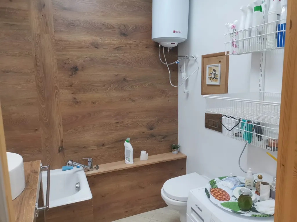 Видовая двухкомнатная квартира в центре города