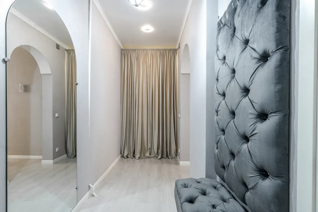 Просторная квартира рядом с Невским проспектом с парковкой