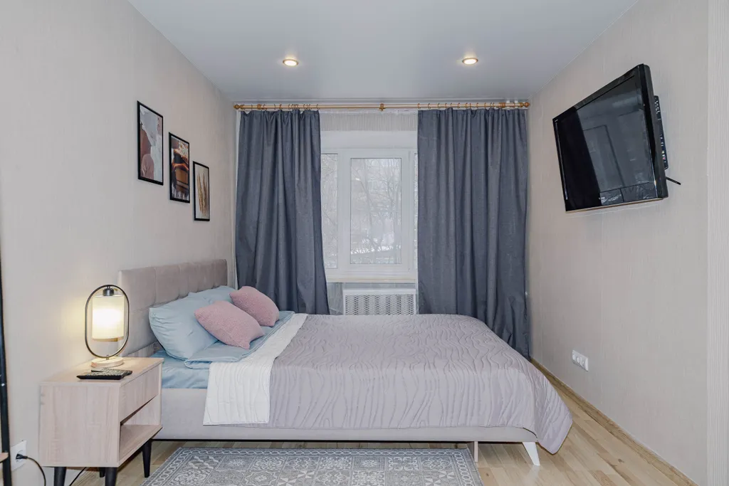 Уютная квартира у ж/д вокзала и метро