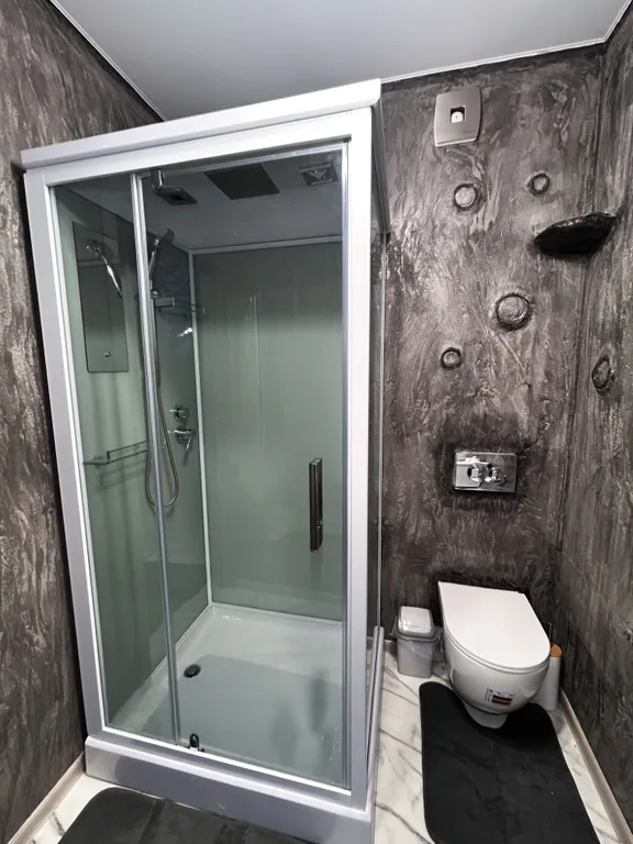 Каменный домик с чаном в Москве