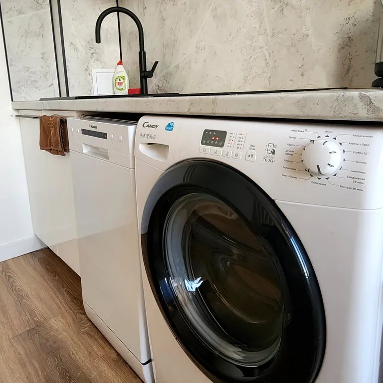 Квартира 1-комнатная квартира в центре города с видом на набережную Лаймовый бриз — Калининград