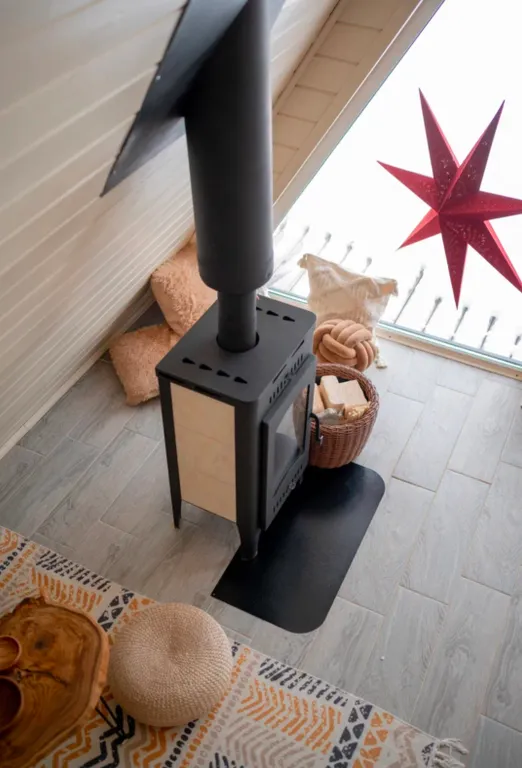 Коттедж Дом у реки — Ломоносов