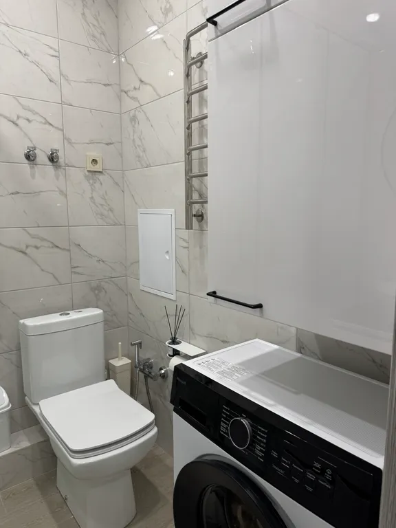 Квартира Светлая уютная квартира в деловом центре города с видом на море — Анапа