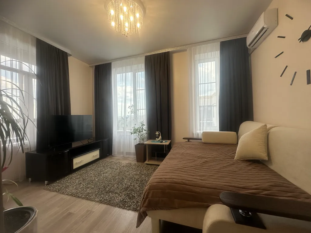 Шикарная новая трёхкомнатная квартира комфорт класса