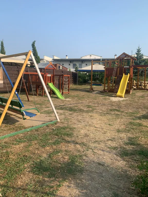 Квартира Квартира Уютный номер у моря для семьи — Любимовка