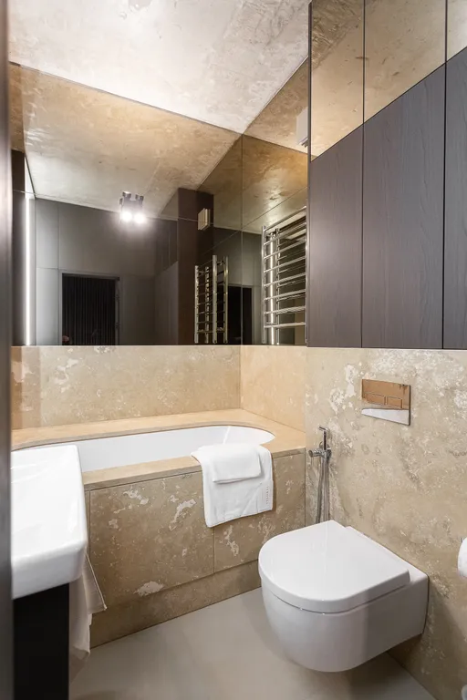 Квартира на первой береговой линии с видом на море в стиле лофт