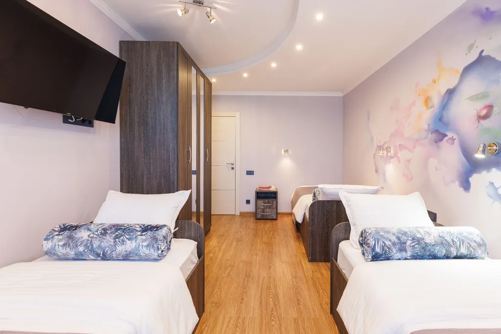 4-комнатная Квартира