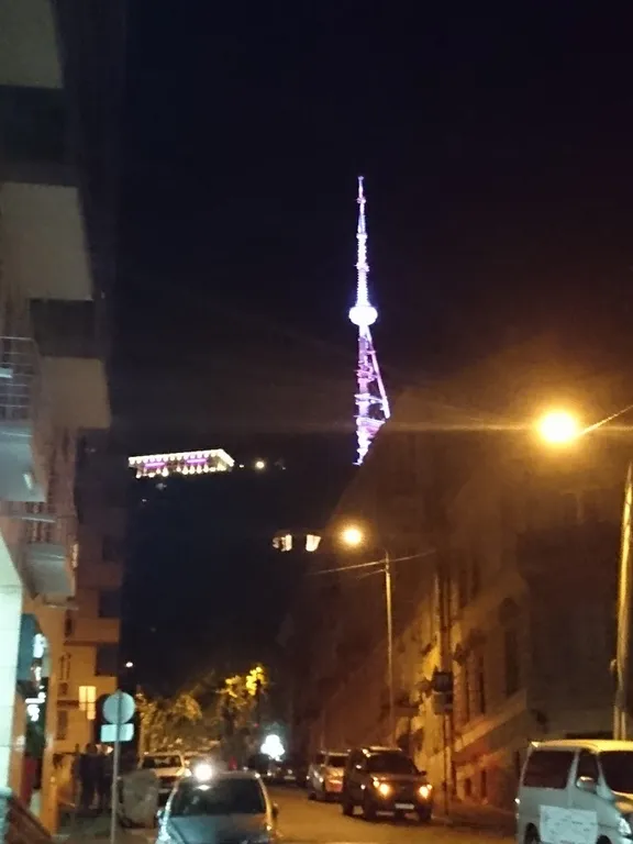 Квартира в бизнес-центре у проспекта Руставели