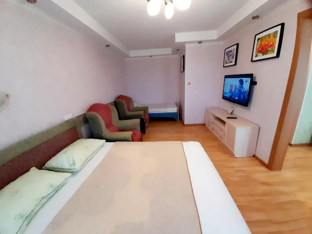 1-комнатная квартира с красивым видом на город и залив