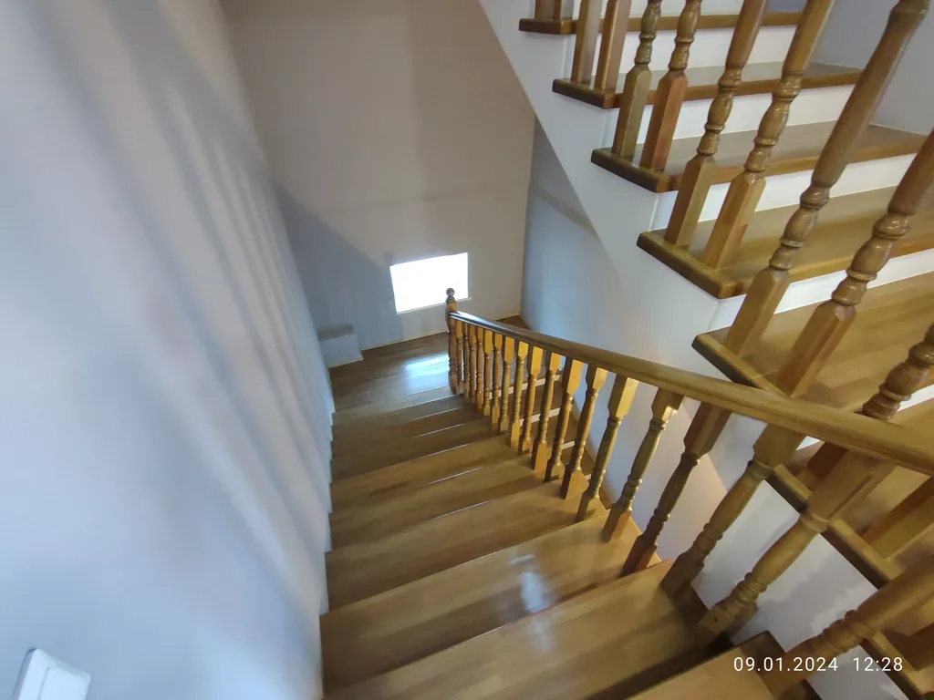 Добрый дом с баней и большим залом-камином