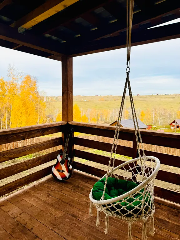 Дом с террасой и видом на закат