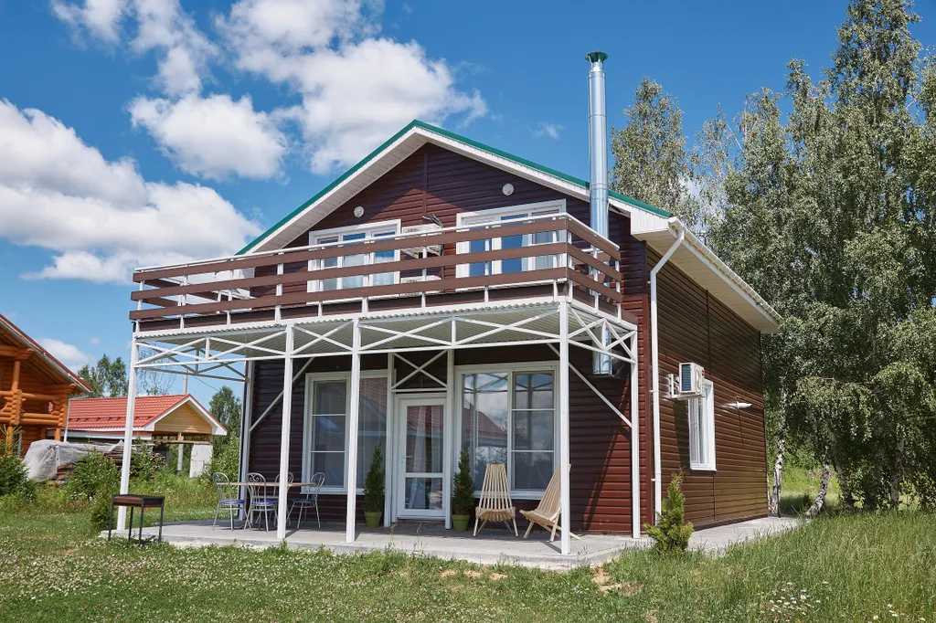 Домик у озера Тасканка