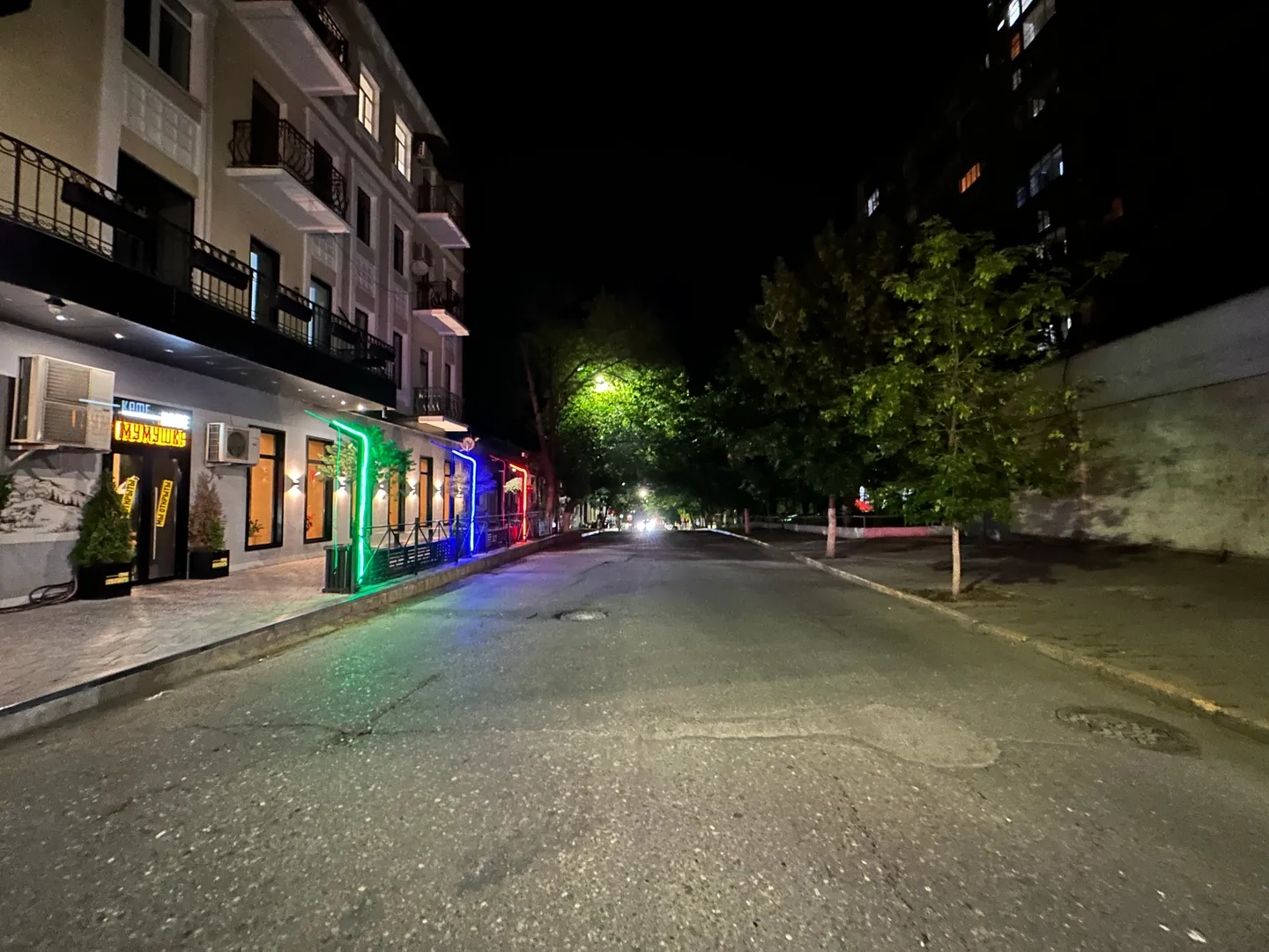 Фото