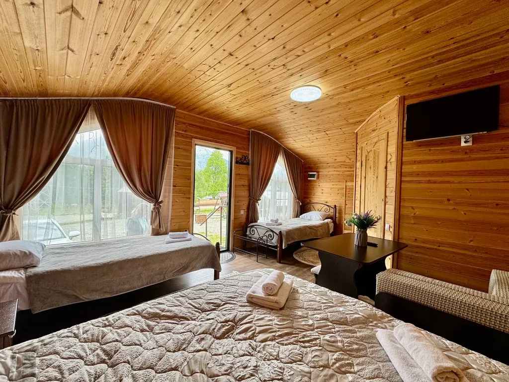 1-комнатный дом с двуспальной кроватью №1 и №4