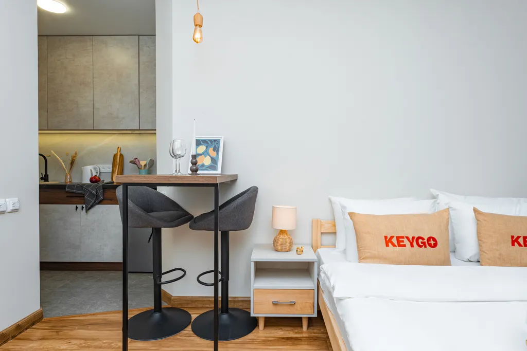 Студия ключ к центру Еревана