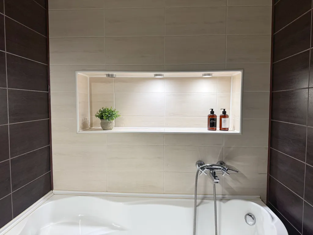 Видовая квартира-студия рядом с вокзалом и тц март