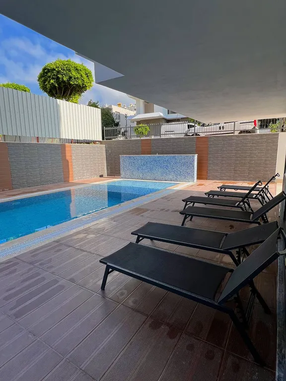 Стильные апартаменты в центре, в 3-минутах от пляжа