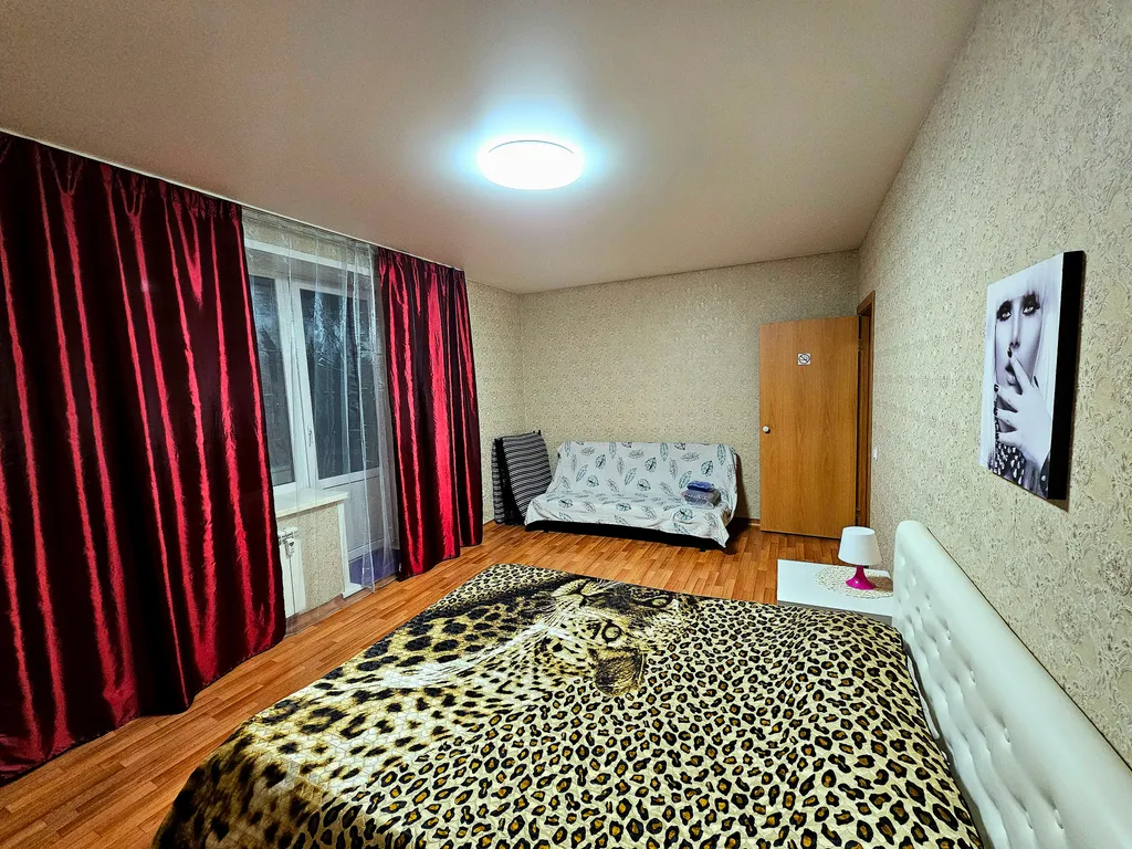 Квартира с большой джакузи