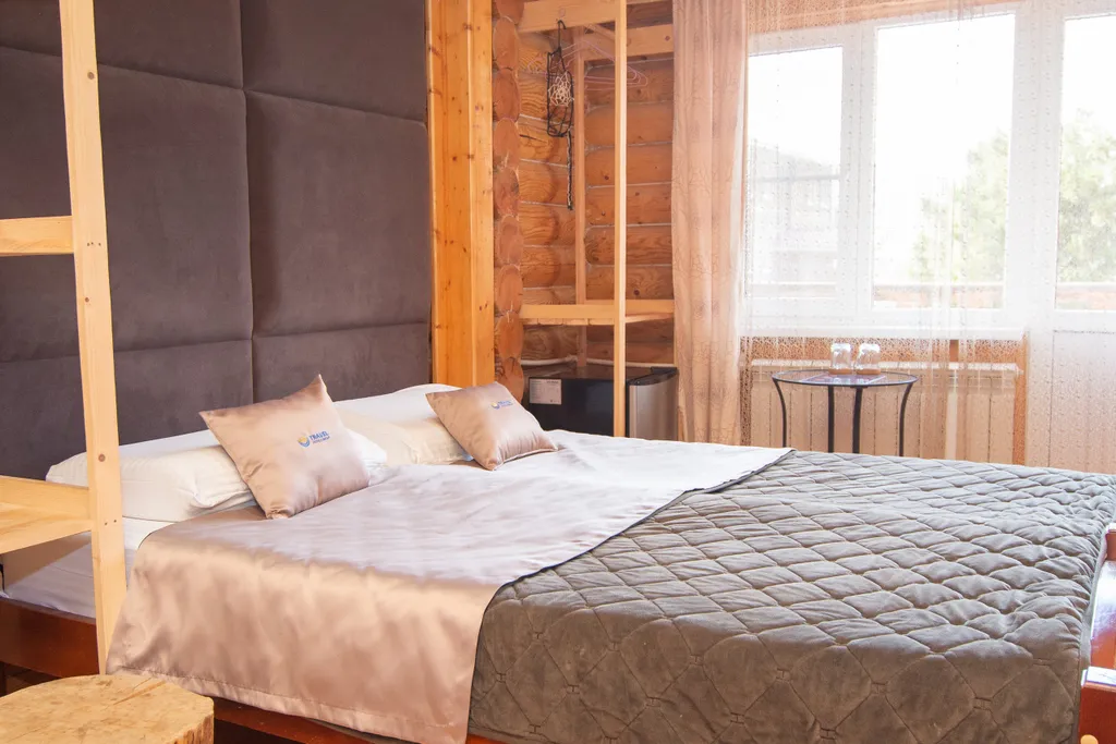 Стандарт с балконом 3х местный